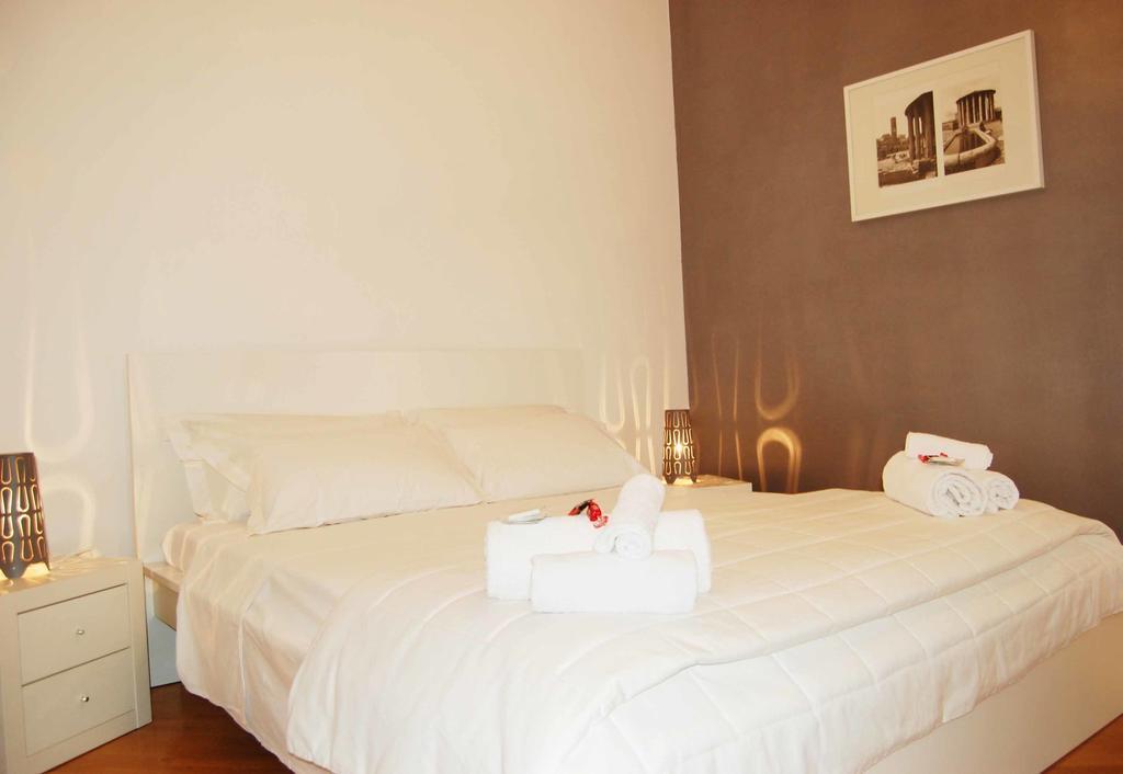 We Love It - Bestbnb Garbatella Рим Номер фото